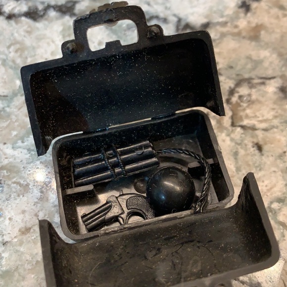 Vintage Sam Cobra Renegade action figure by Louis Marx.  Early 70s. Excellent - Picture 6 of 6